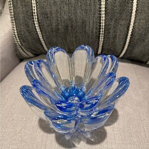 Vintage 21-06-74 R Murano thick flower bowls